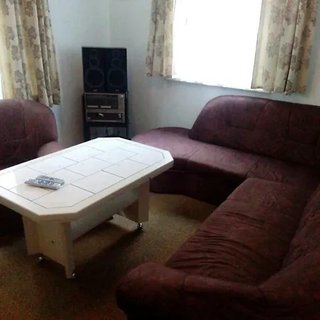 מלון Bergschlosschen 2*