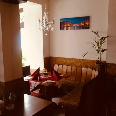 מלון Bergschlosschen 2*