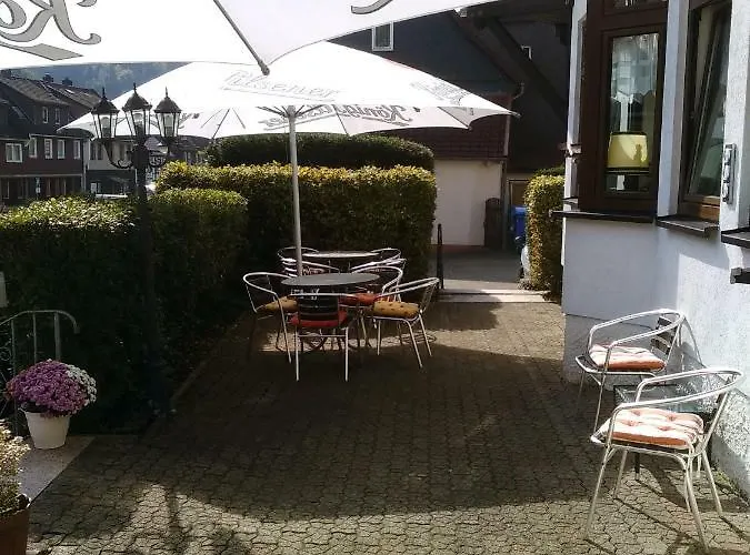 Hotel Bergschlosschen 2*