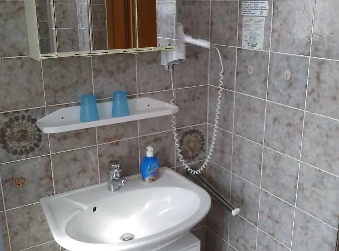 Hotel Bergschlosschen 2*