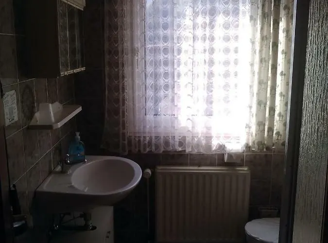 Hotel Bergschlosschen 2*