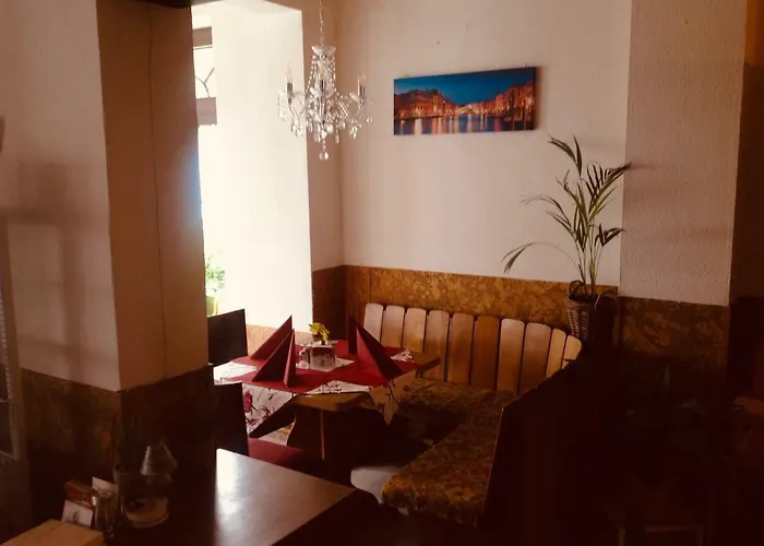 Hotel Bergschlosschen 2*